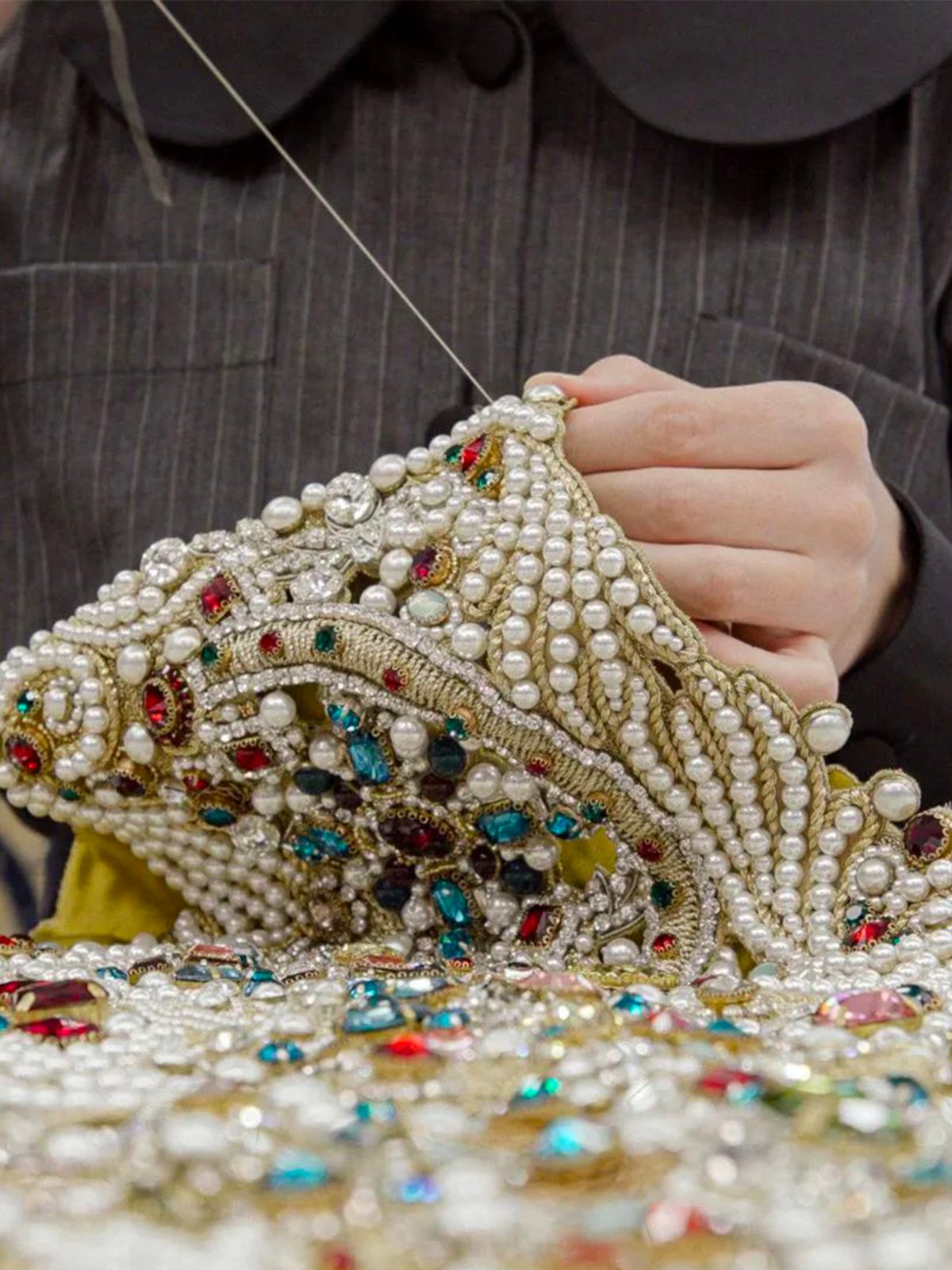 From heart to hands: Dolce&Gabbana pays tribute to craftsmanship